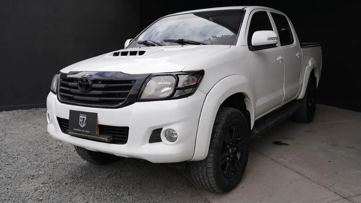 Toyota Hilux SRV 2015 2015 usado en venta — imagen principal